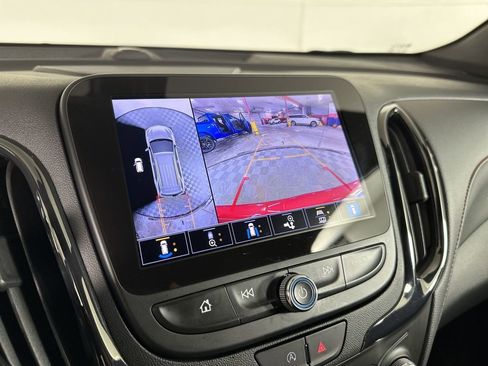 Certified 2023 Chevrolet Equinox RS w/ RS Leather Package image 18