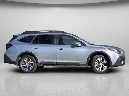 Used 2020 Subaru Outback Limited w/ Popular Package #2 image 10