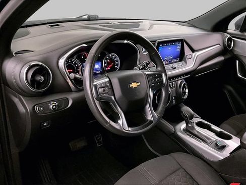 Used 2022 Chevrolet Blazer LT AWD/4WD image 12