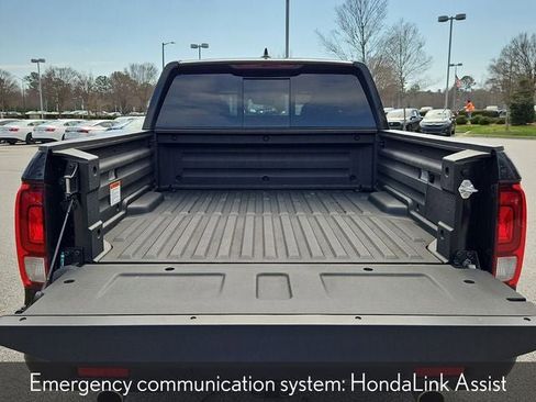 Certified 2025 Honda Ridgeline TrailSport image 34