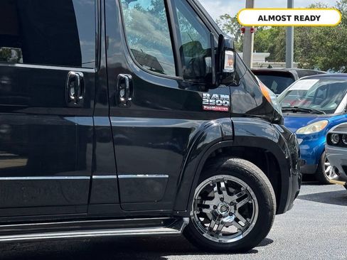 Used 2015 RAM ProMaster 2500 w/ Premium Appearance Group FWD image 10