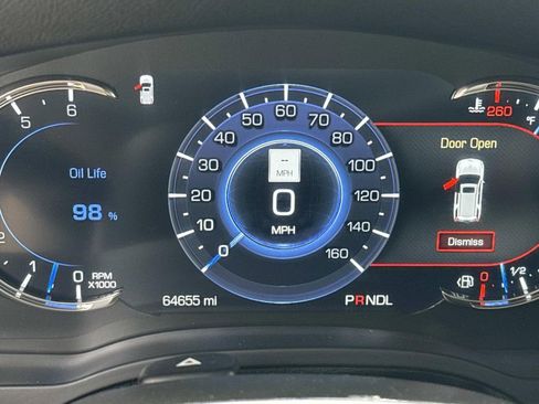 Used 2020 Cadillac Escalade Luxury RWD image 28