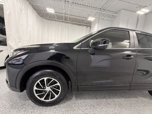 Used 2020 Mitsubishi Eclipse Cross ES image 4