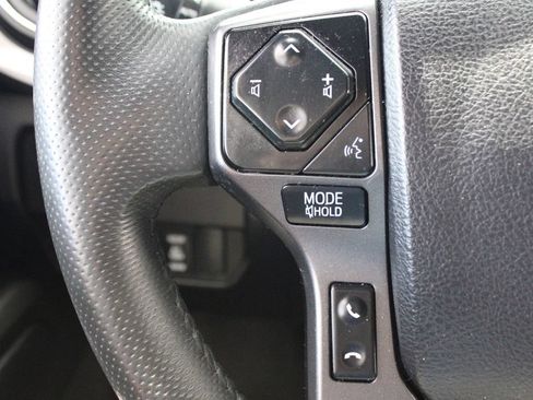 Used 2021 Toyota Tacoma TRD Off-Road w/ Technology Package AWD/4WD image 28
