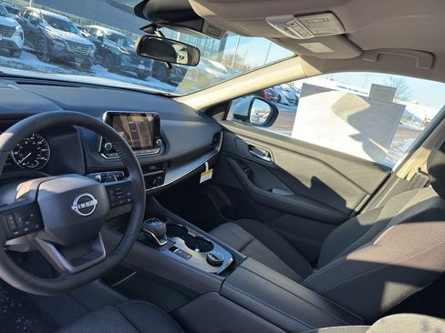 New 2026 Nissan Rogue SV w/ Cold Weather Package image 25