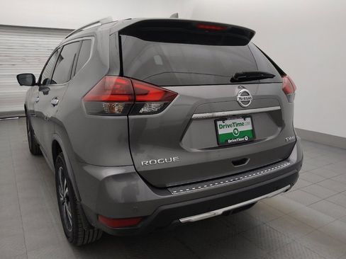 Used 2020 Nissan Rogue SV w/ Sun & Sound Touring Package AWD/4WD image 5