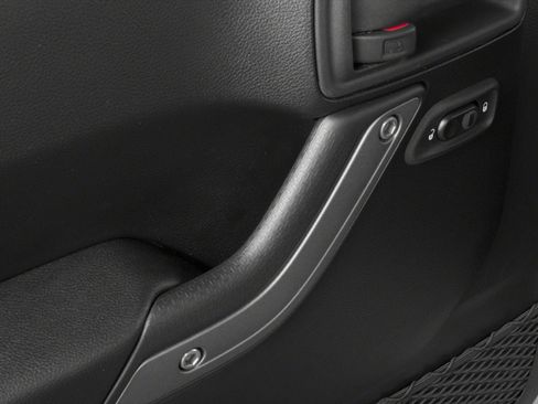 Used 2017 Jeep Wrangler Unlimited Sport w/ Quick Order Package 24S image 13