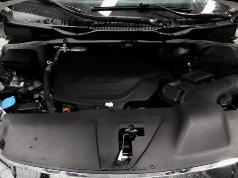 Used 2023 Honda Odyssey Touring image 17