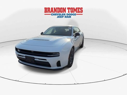 New 2026 Dodge Charger R/T w/ Blacktop Package AWD/4WD image 4