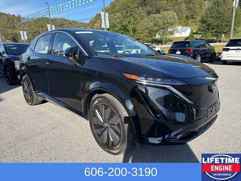 Used 2023 Nissan Ariya FWD image 5