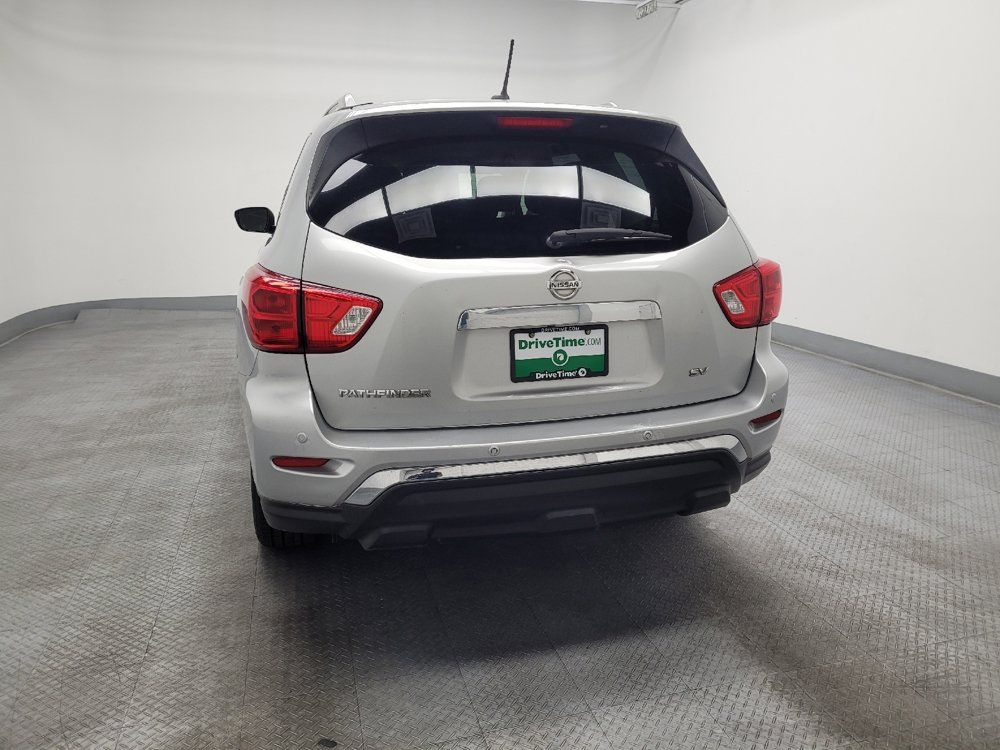 Used 2018 Nissan Pathfinder SV FWD image 6