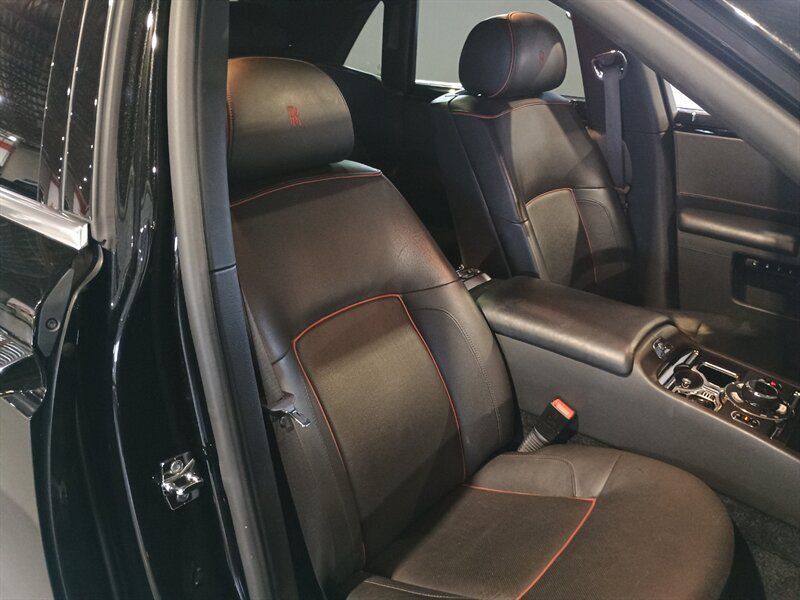 Used 2014 Rolls-Royce Ghost RWD image 43