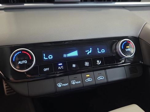 New 2025 Hyundai Elantra Sport image 17