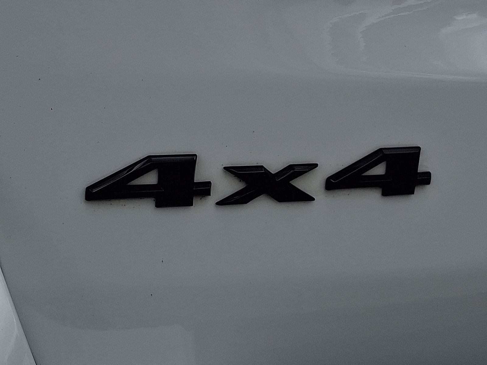 Used 2019 Jeep Grand Cherokee Altitude AWD/4WD image 34