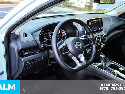 Used 2024 Nissan Sentra SV FWD image 21