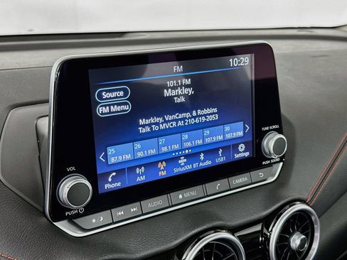 Used 2025 Nissan Sentra SR w/ SR Premium Package FWD image 15
