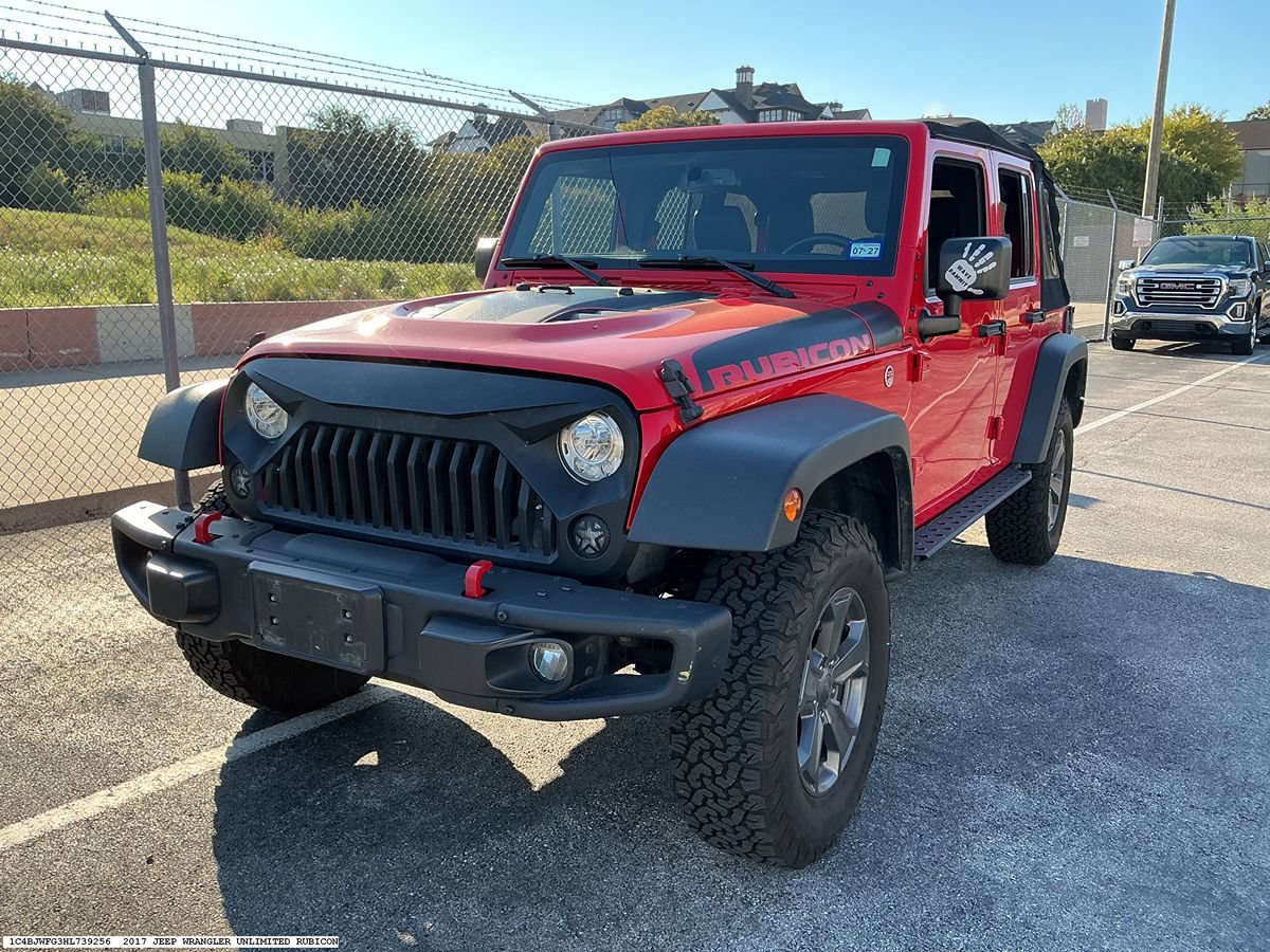 Used 2017 Jeep Wrangler Unlimited Rubicon AWD/4WD image 4