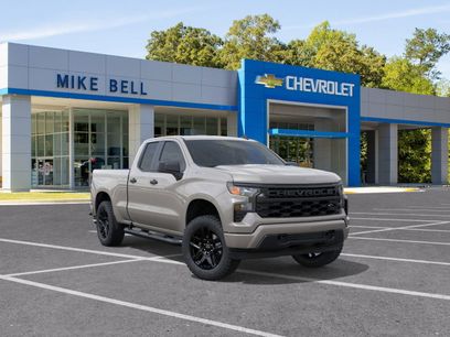 New 2026 Chevrolet Silverado 1500 Custom w/ Turbomax Blackout Package