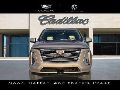 Certified 2025 Cadillac Escalade Premium Luxury Platinum w/ LPO, Floor Liner Package AWD/4WD image 10