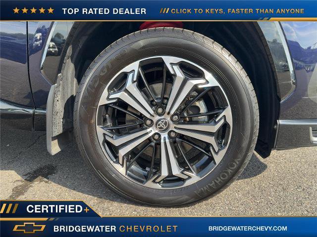 Used 2023 Toyota RAV4 XSE w/ Weather Package AWD/4WD image 7
