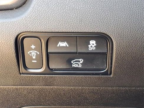 Used 2022 Kia Sorento EX image 22