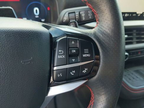 Certified 2025 Ford Explorer ST image 31