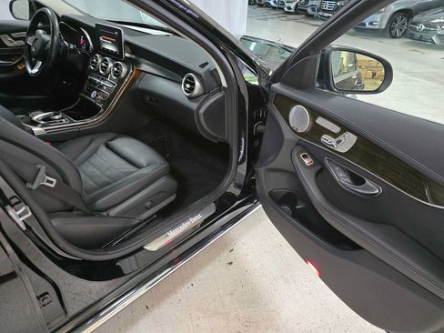 Used 2016 Mercedes-Benz C 350e Sedan image 12