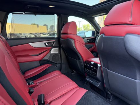 Used 2025 Acura MDX A-Spec image 41