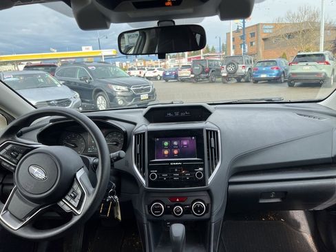 Used 2023 Subaru Crosstrek 2.0i image 6
