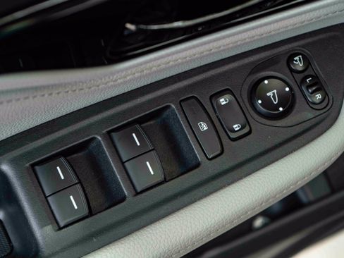 Used 2019 Honda Odyssey Elite image 39