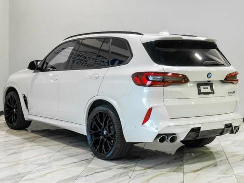 Used 2021 BMW X5 M w/ Executive Package AWD/4WD image 16