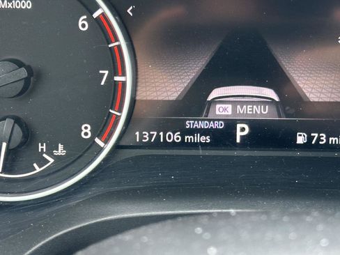 Used 2021 Nissan Rogue SV FWD image 14