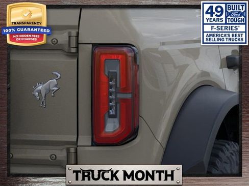 New 2025 Ford Bronco Badlands image 23