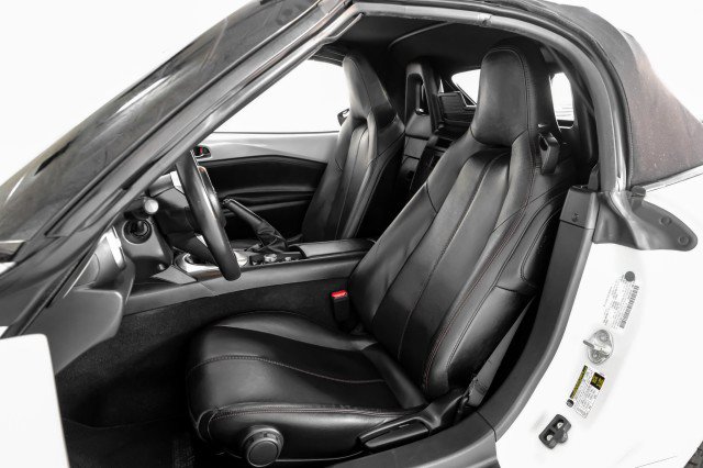 Used 2016 MAZDA MX-5 Miata Grand Touring RWD image 32