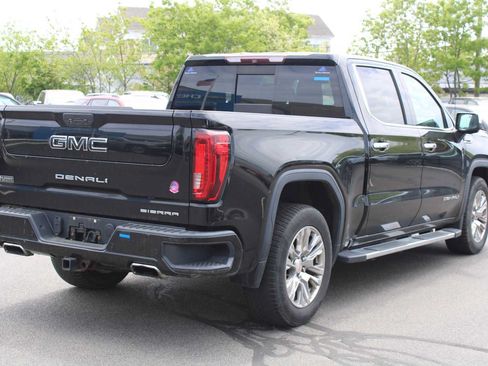 Used 2019 GMC Sierra 1500 Denali w/ Technology Package AWD/4WD image 4