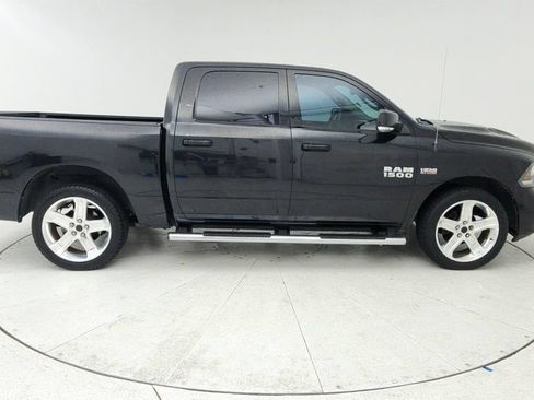Used 2016 RAM 1500 Sport RWD image 8