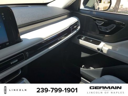 New 2026 Lincoln Aviator 2WD image 33