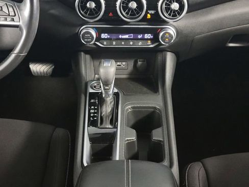 Used 2021 Nissan Sentra SV FWD image 25