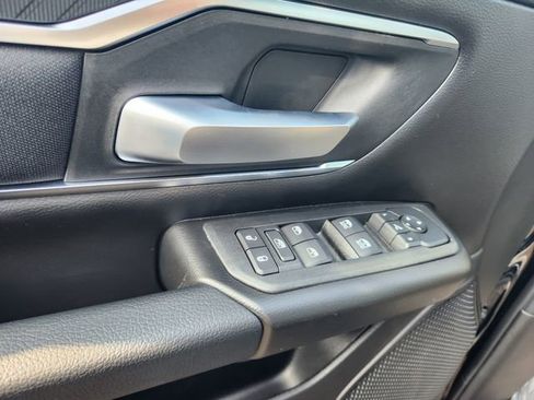 New 2026 RAM 1500 4x4 Crew Cab image 11