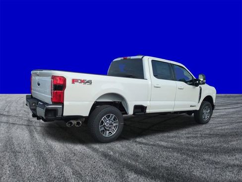 New 2026 Ford F350 Lariat w/ FX4 Off-Road Package image 4
