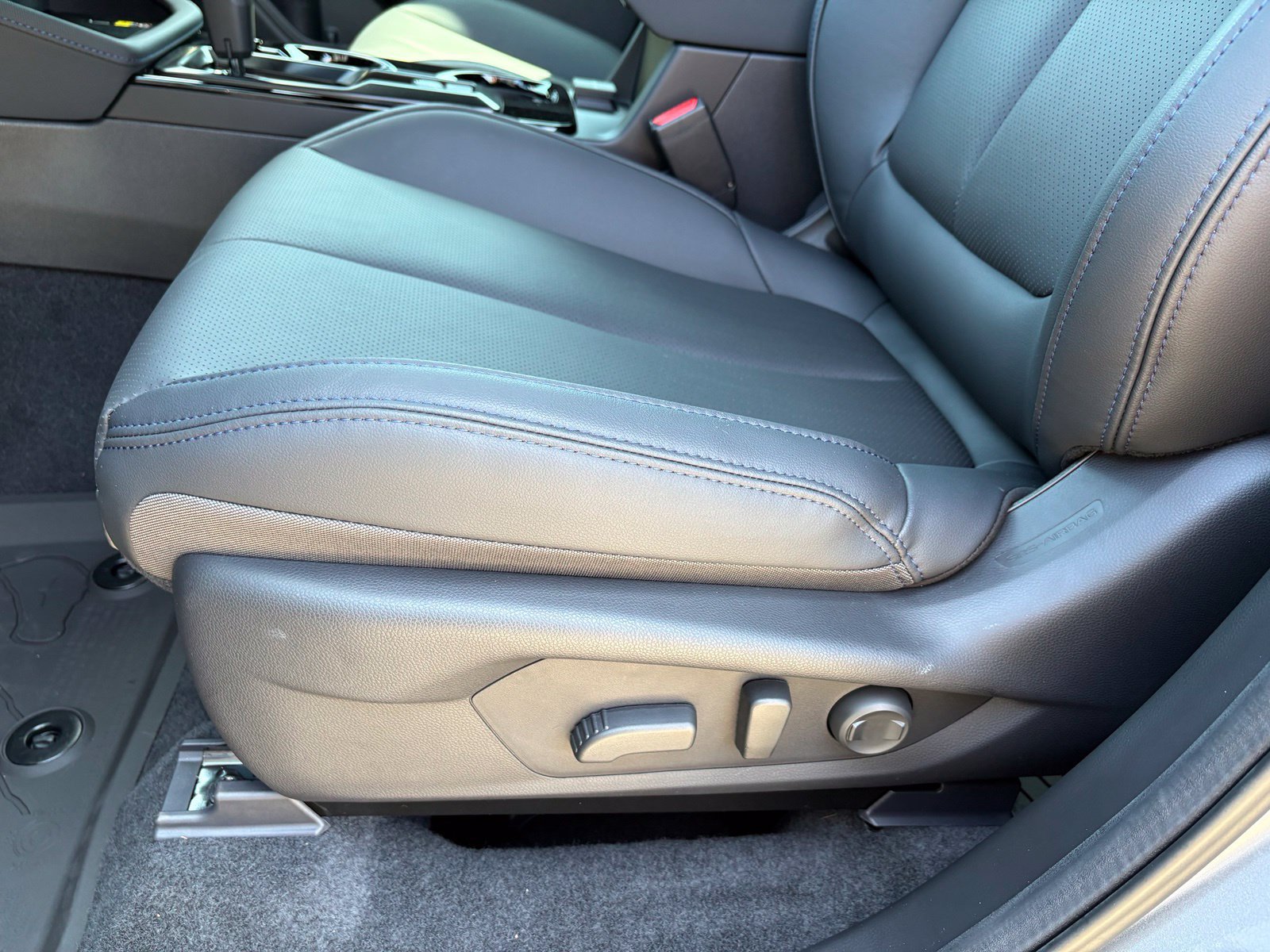 New 2026 Subaru Forester Premium AWD/4WD image 27