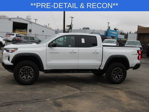 Certified 2024 Chevrolet Colorado ZR2 image 2