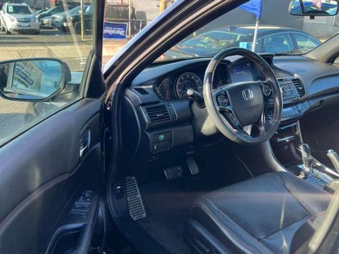 Used 2017 Honda Accord Sport Special Edition image 17