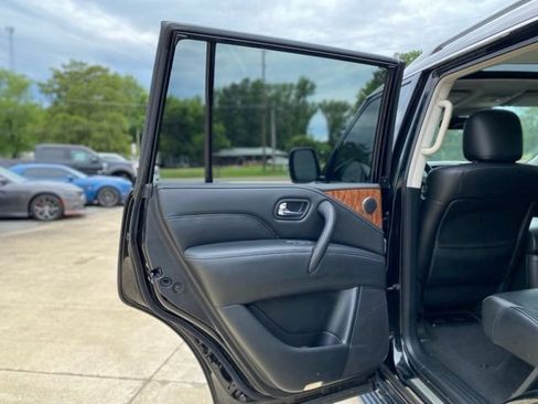 Used 2019 INFINITI QX80 Luxe RWD image 13