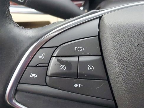 Used 2019 Cadillac XT5 Luxury image 22