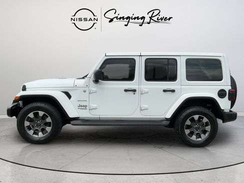 Used 2021 Jeep Wrangler Unlimited Sahara w/ Safety Group AWD/4WD image 4
