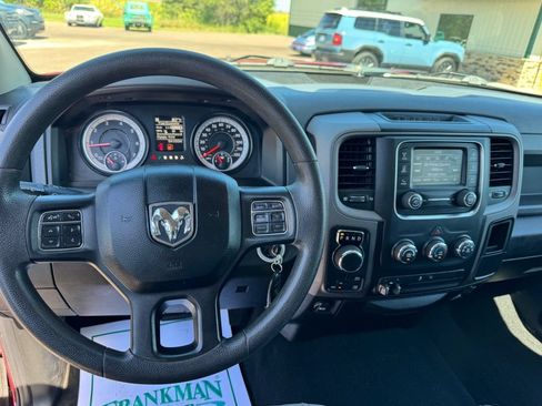Used 2019 RAM 1500 ST w/ SXT Plus Group AWD/4WD image 6