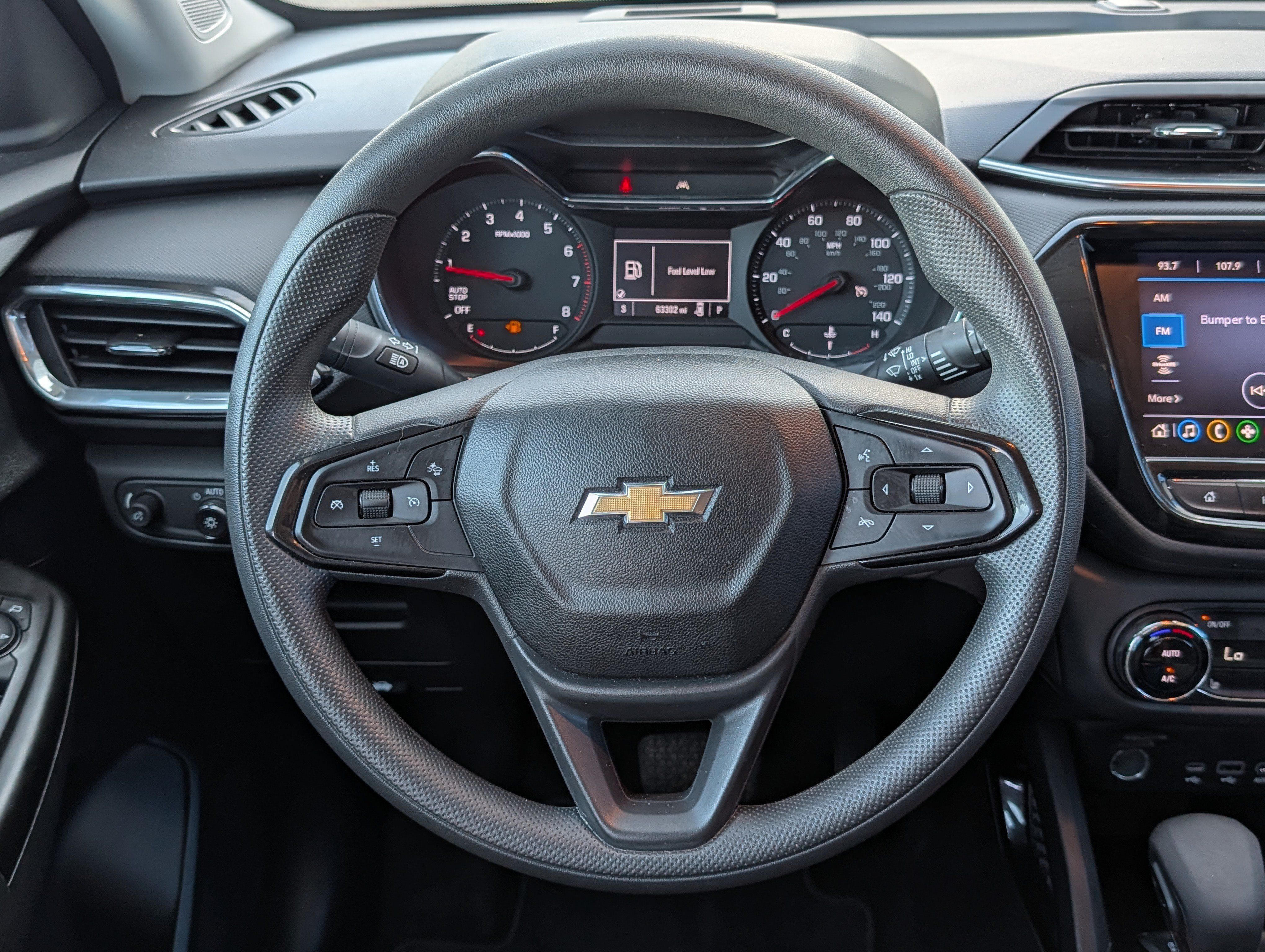 Certified 2022 Chevrolet TrailBlazer LT w/ Convenience Package FWD image 12