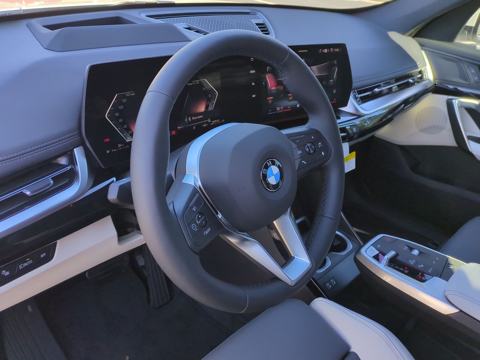 Used 2026 BMW X1 xDrive28i w/ Technology Package AWD/4WD image 18