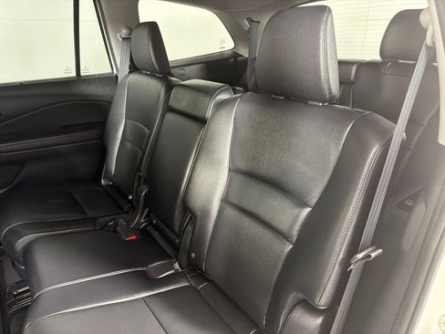 Used 2019 Honda Pilot EX-L image 18